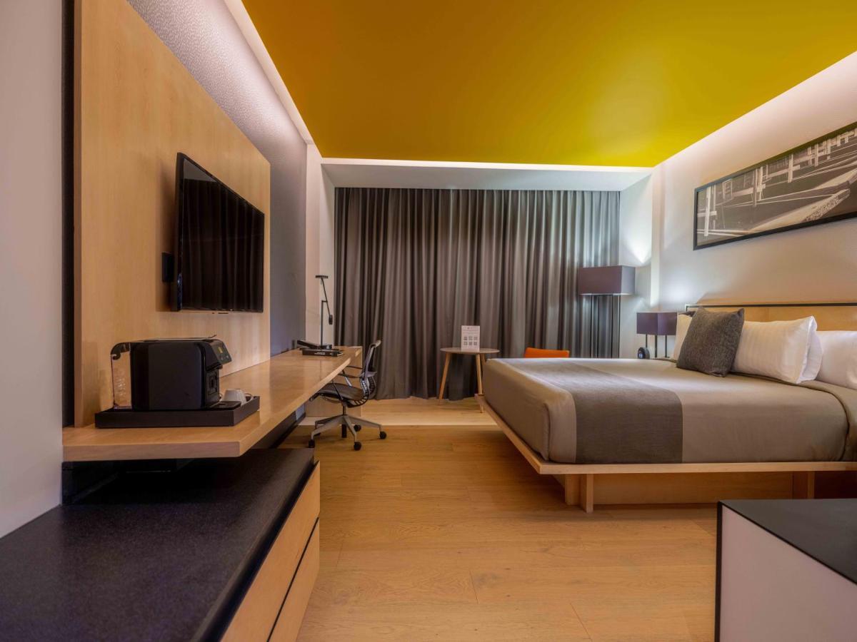 Galeria Plaza San Jeronimo Hotel Mexico-stad Buitenkant foto A room at the hotel
