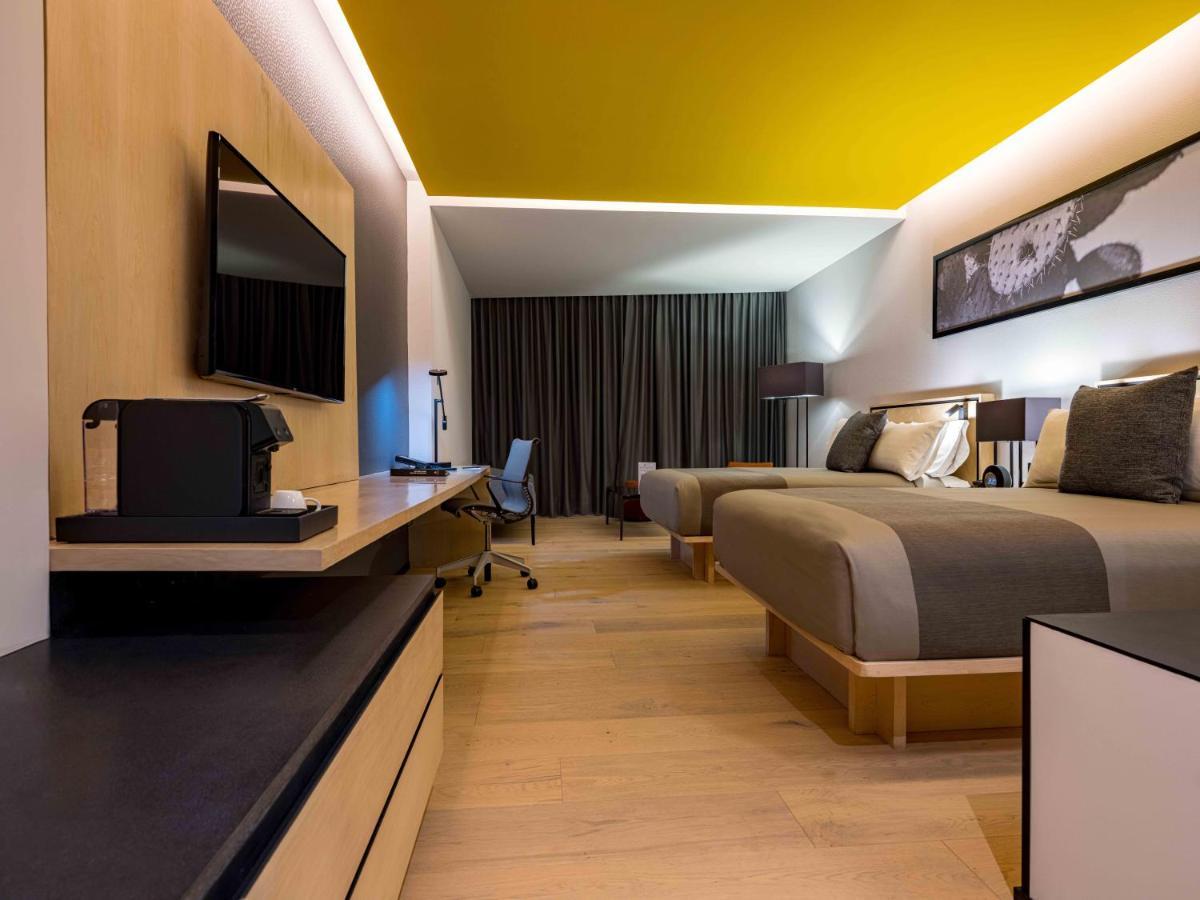 Galeria Plaza San Jeronimo Hotel Mexico-stad Buitenkant foto A room at the hotel
